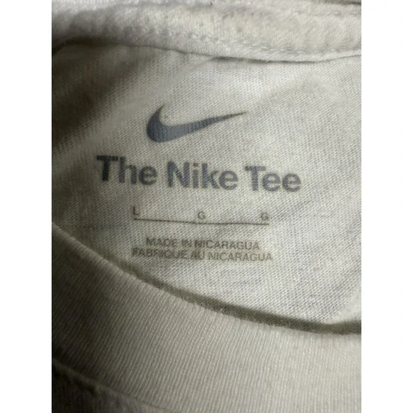 Nike Golden State Warriors 2022 NBA Champs White T Shirt Roster Mens Size L - Picture 3 of 7